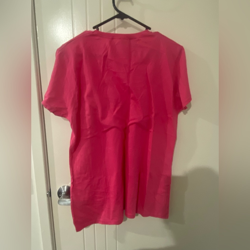 Pink Barbie tee - Picture 3 of 3